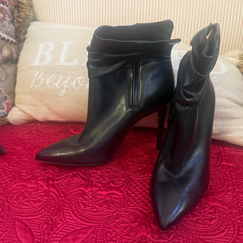 Jessica Simpson Black Ankle Boots